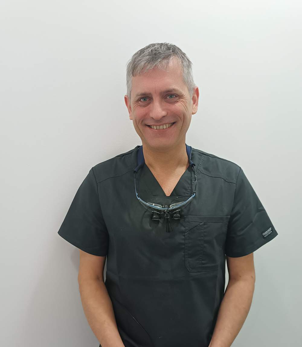 José Luis Deocare, odontólogo de Deocare